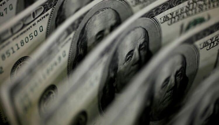 Dollar hits 15-month high vs yen as U.S. payrolls test looms