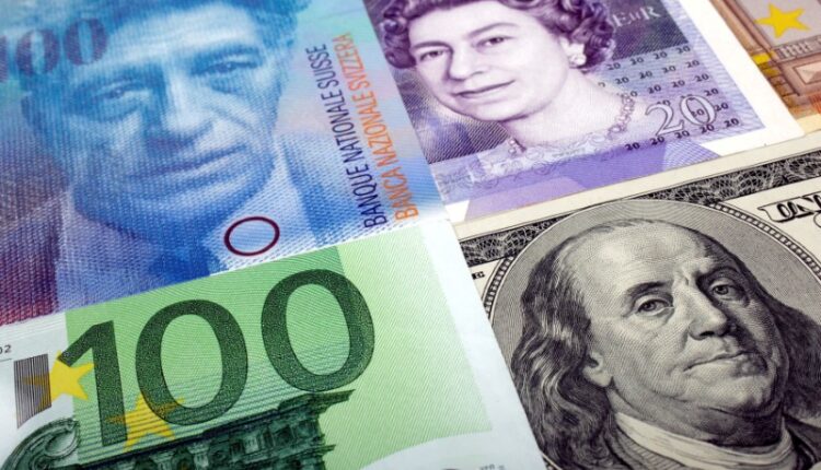 Dollar hits 4-month high against euro on Fed taper talk