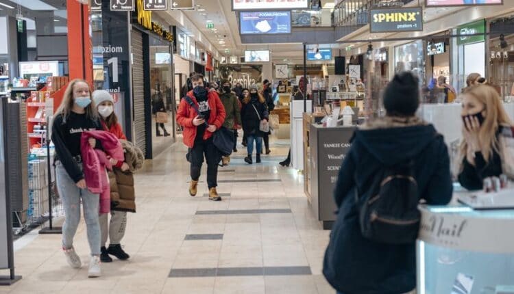 Poland to cut taxes to soften inflation blow