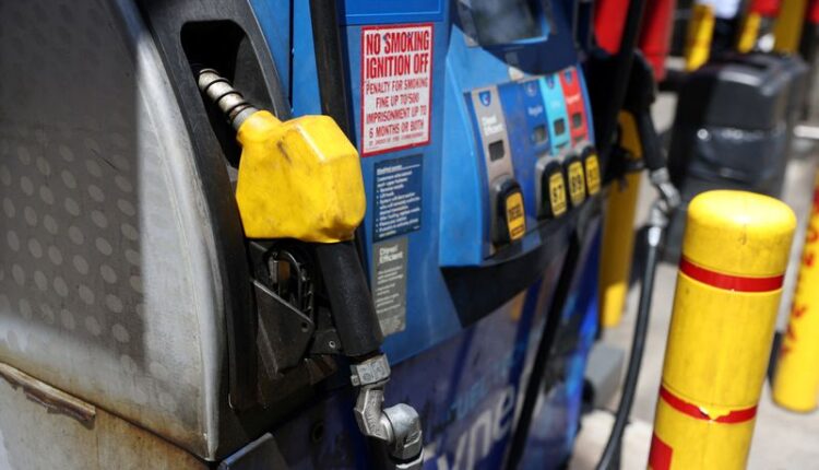 Oil prices set for weekly climb