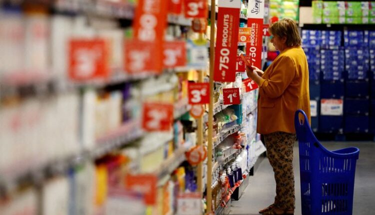 Euro zone consumer confidence