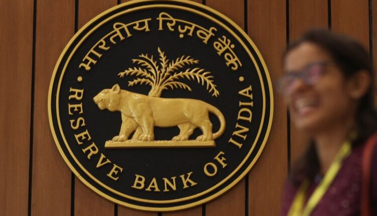 India cenbank steps in to support growth with more liquidity